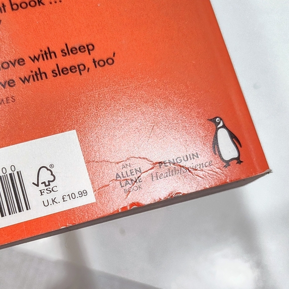 Why We Sleep: The New Science of Sleep and Dreams by Matthew Walker Penguin 2018 - Picture 8 of 12